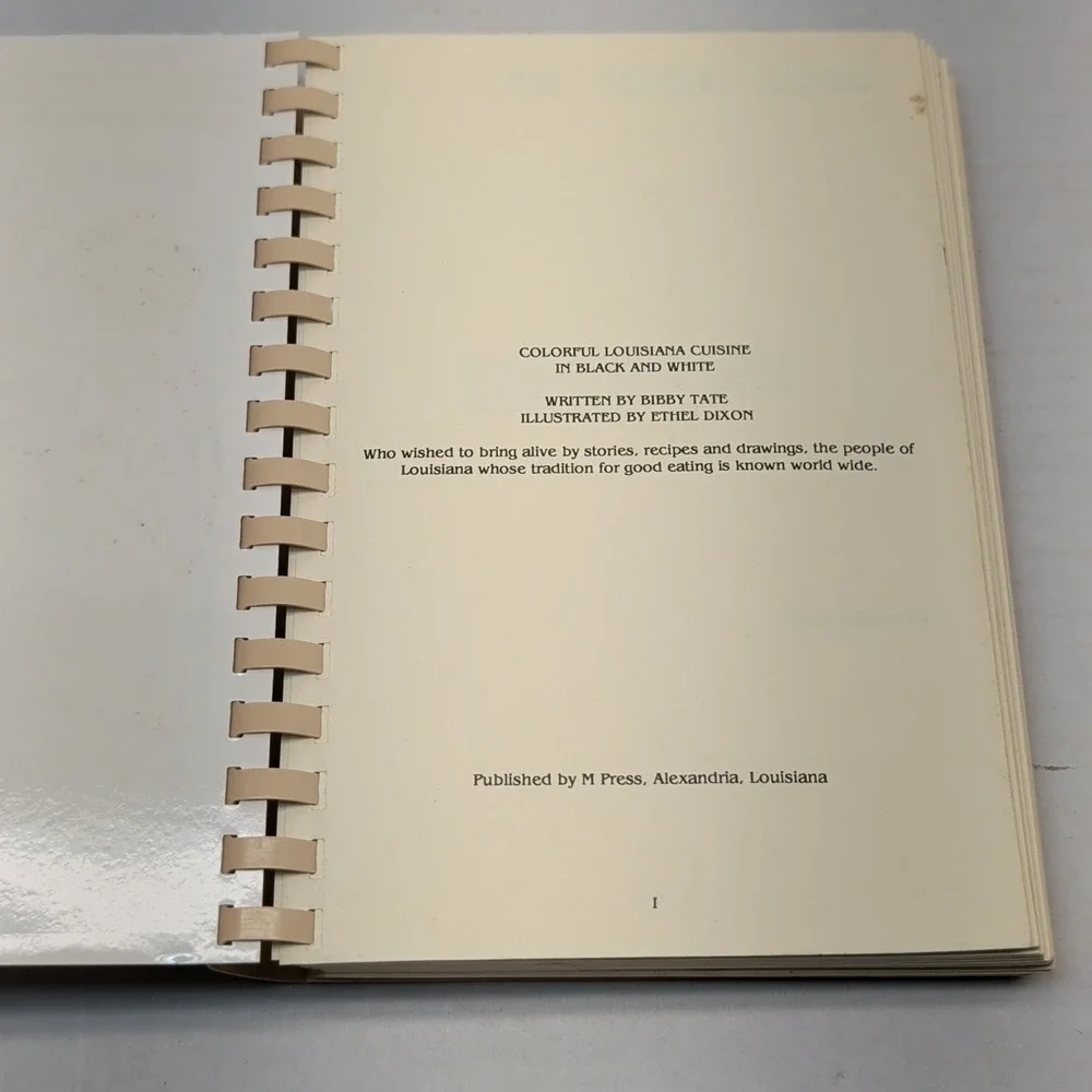 Colorful Louisiana Cuisine In Black & White Cookbook Cajun Community 1989